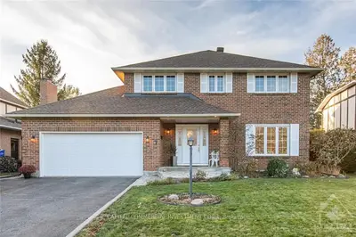 7 Pinecone Trail, Stittsville - Munster - Richmond, On K2s 1e1
