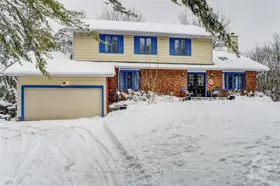 105 Plantation Drive, Carp - Dunrobin - Huntley - Fitzroy And Area, On K0a 3m0