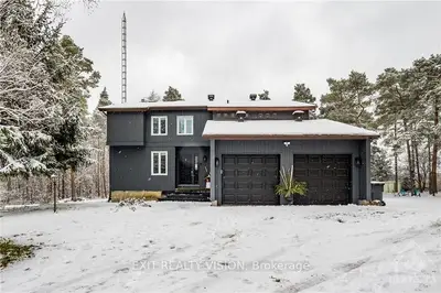 6 CONE Terrace, Stittsville - Munster - Richmond, ON K0A 2Z0