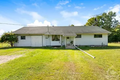 4789 BRITON HOUGHTON BAY Road, Rideau Lakes, ON K0G 1V0