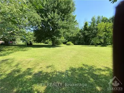 14816 DUFFY'S Road, South Stormont, ON K0C 1M0