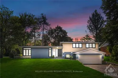 3700 REVELSTOKE Drive, Billings Bridge - Riverside Park and Area, ON K1V 7C4