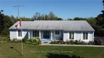 14 Polk Crescent, Rideau Lakes, On K0g 1v0