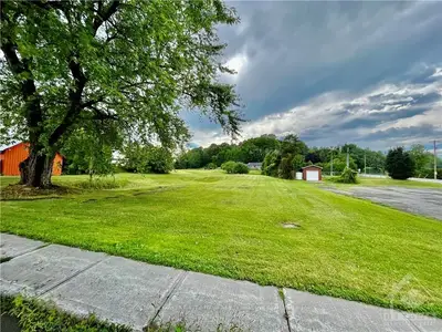 1710 LANDRY Street, Clarence-Rockland, ON K0A 1N0