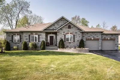 6847 South Village Drive, Greely - Metcalfe - Osgoode - Vernon And Area, On K4p 0a5