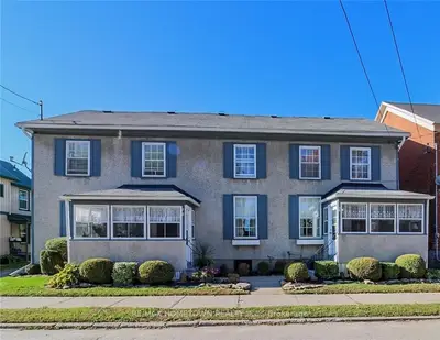 28-30 James Street E, Brockville, On K6v 1k2