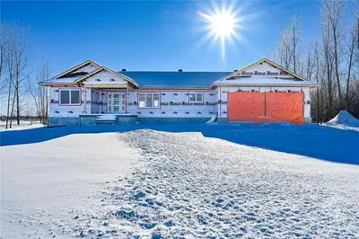 11932 ARMSTRONG Road, North Dundas, ON K0C 2K0