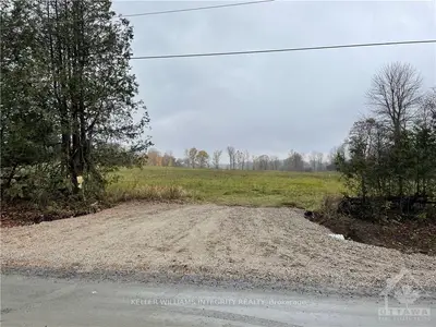 147 Old Morris Road, Tay Valley, On K0g 1a0