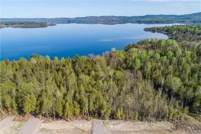 399 MULLOY BAY Drive, Whitewater Region, ON K0J 2L0