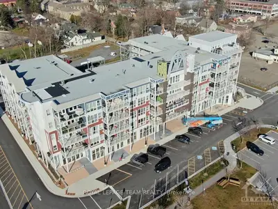 130 WATER Street 411, Gananoque, ON K7G 0A8
