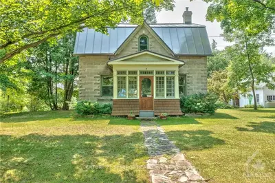 513 Christie Lake Road, Tay Valley, On K7h 3c6