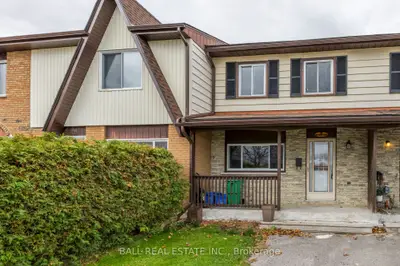 Att/Row/Townhouse in Peterborough