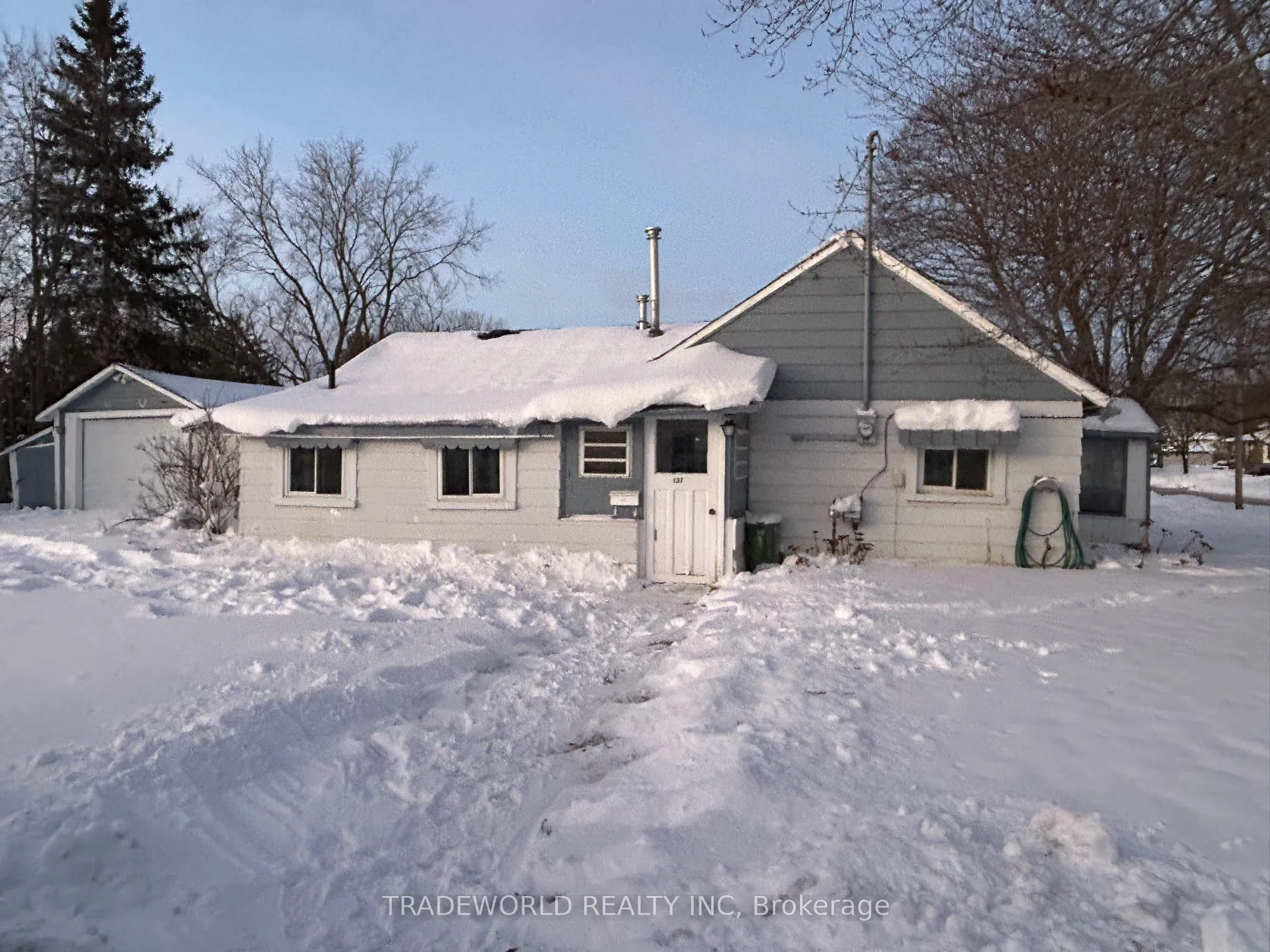 137 King Street, Kawartha Lakes, On K9v 1e2