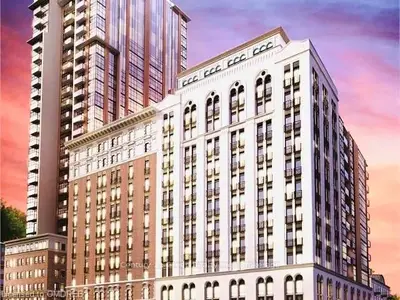 Condo Apartment in Hamilton