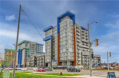 Condo Apartment in Hamilton