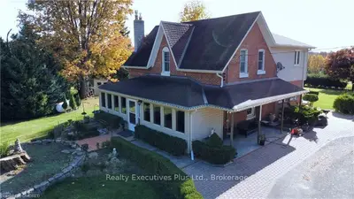 Detached in Hamilton