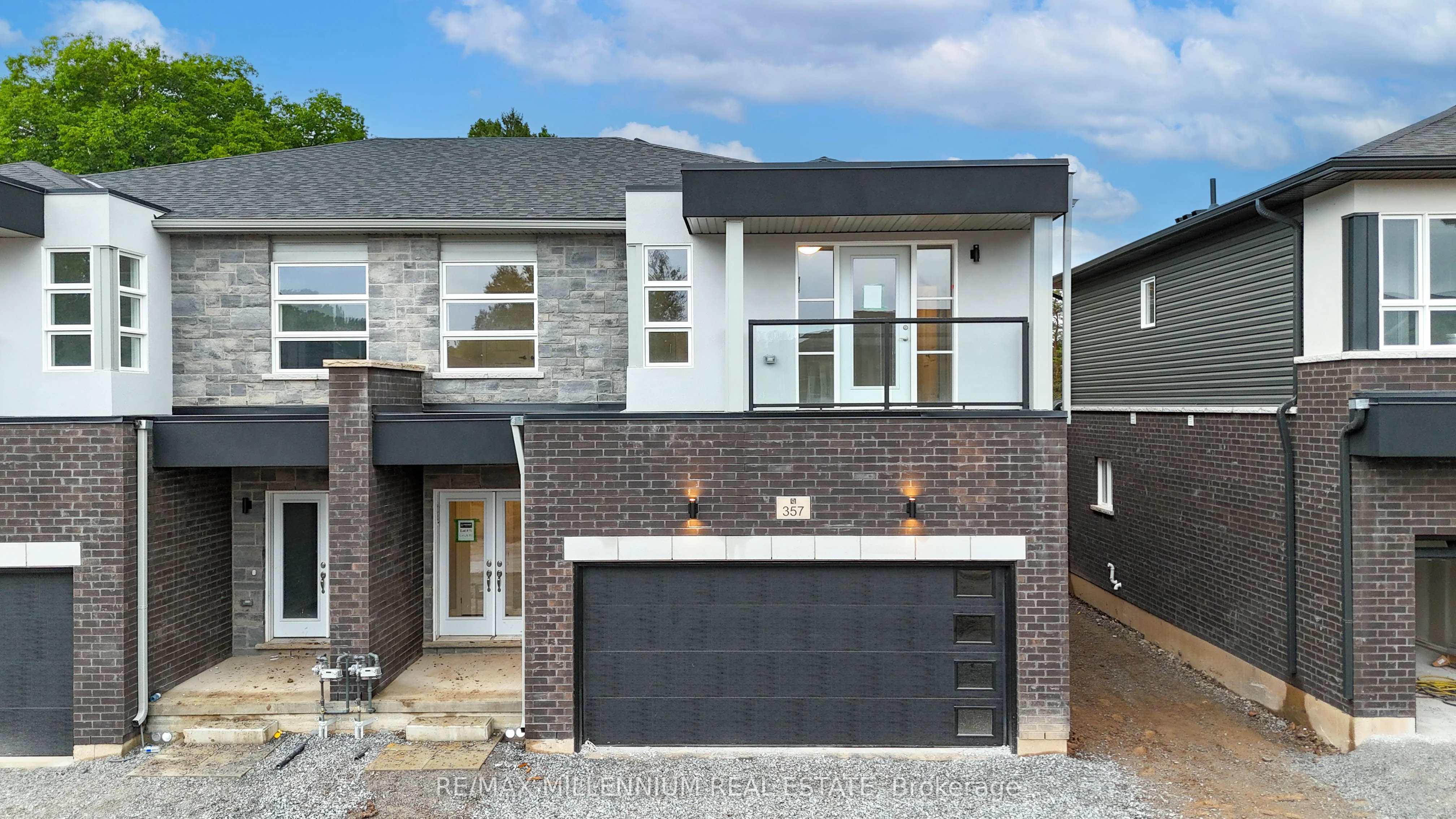 Semi-Detached in Fort Erie