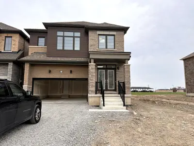 Detached in Thorold
