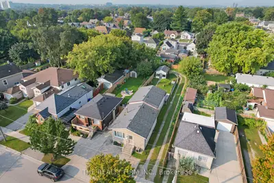 Detached in London East
