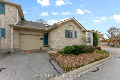 Condo Townhouse in Niagara Falls