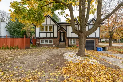Detached in London North