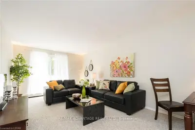 573 Mornington Avenue 406, London East, On N5y 4t9