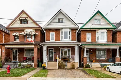 Detached in Hamilton