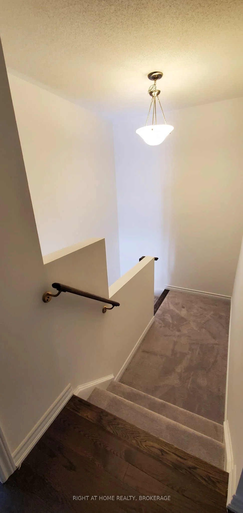 112 Stocks Avenue, Southgate, ON N0C 1B0