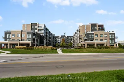 Condo Apartment in Lincoln