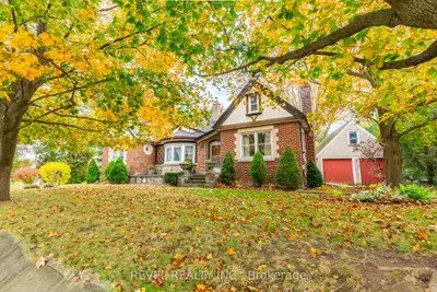 Detached in Hamilton