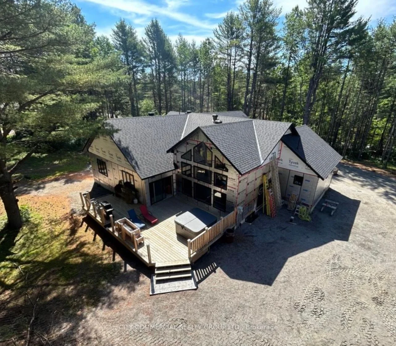 Detached in Hastings Highlands