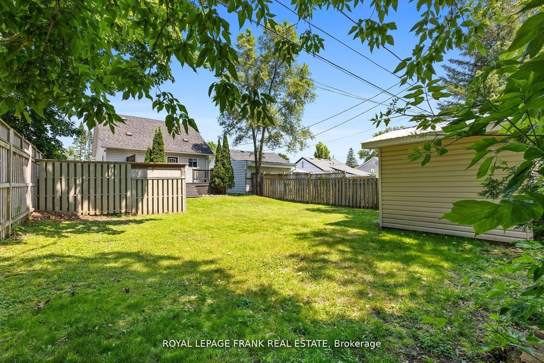 723 St Marys Street, Peterborough Central, ON K9J 4H1