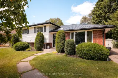 241 Woodward Avenue, Selwyn, On K9l 1k1