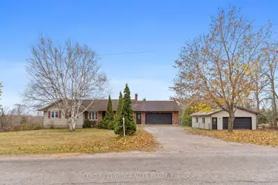 Detached in Kawartha Lakes