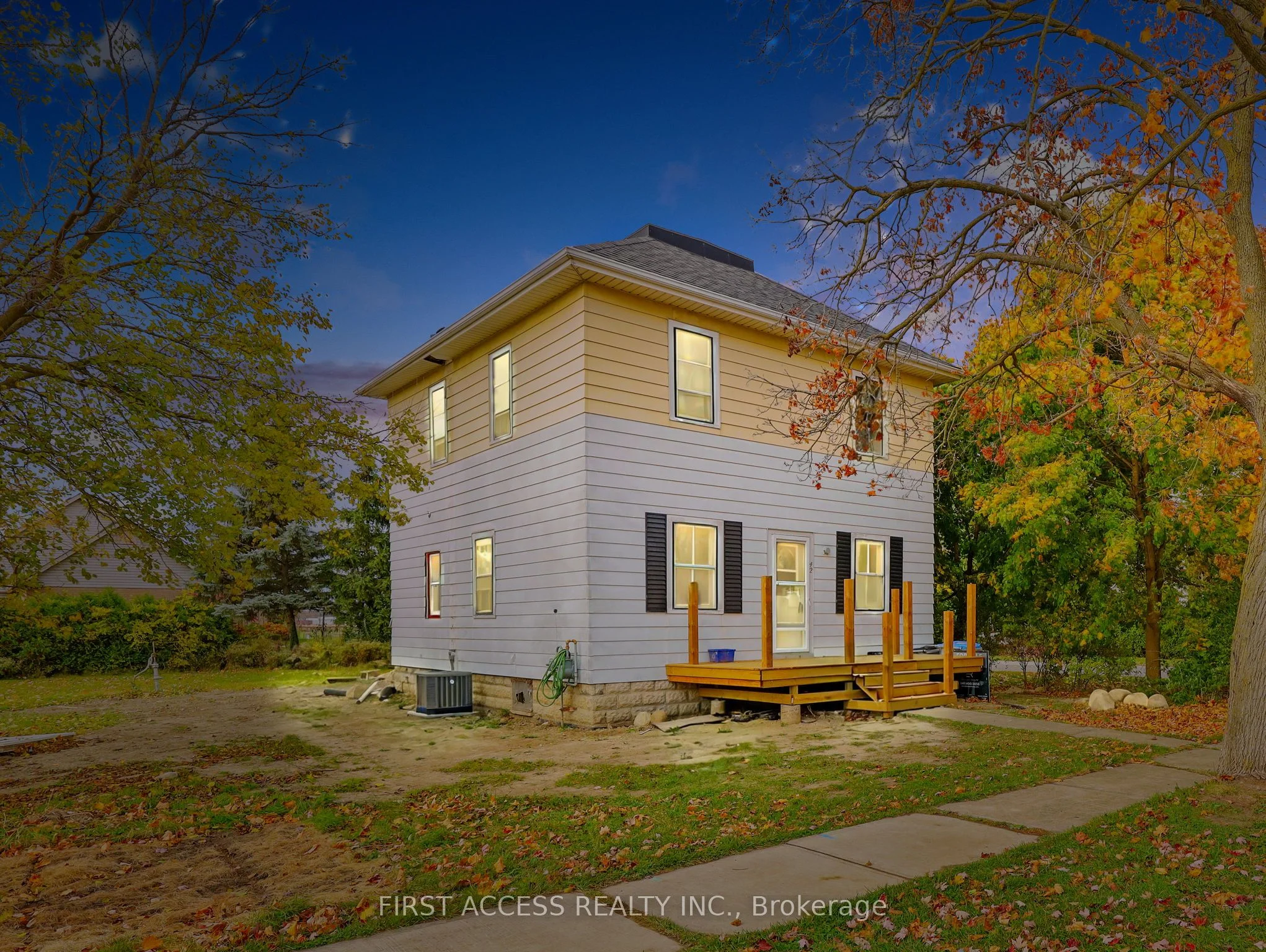 Detached in Lambton Shores