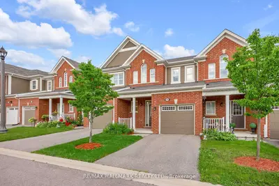 Att/Row/Townhouse in Kitchener