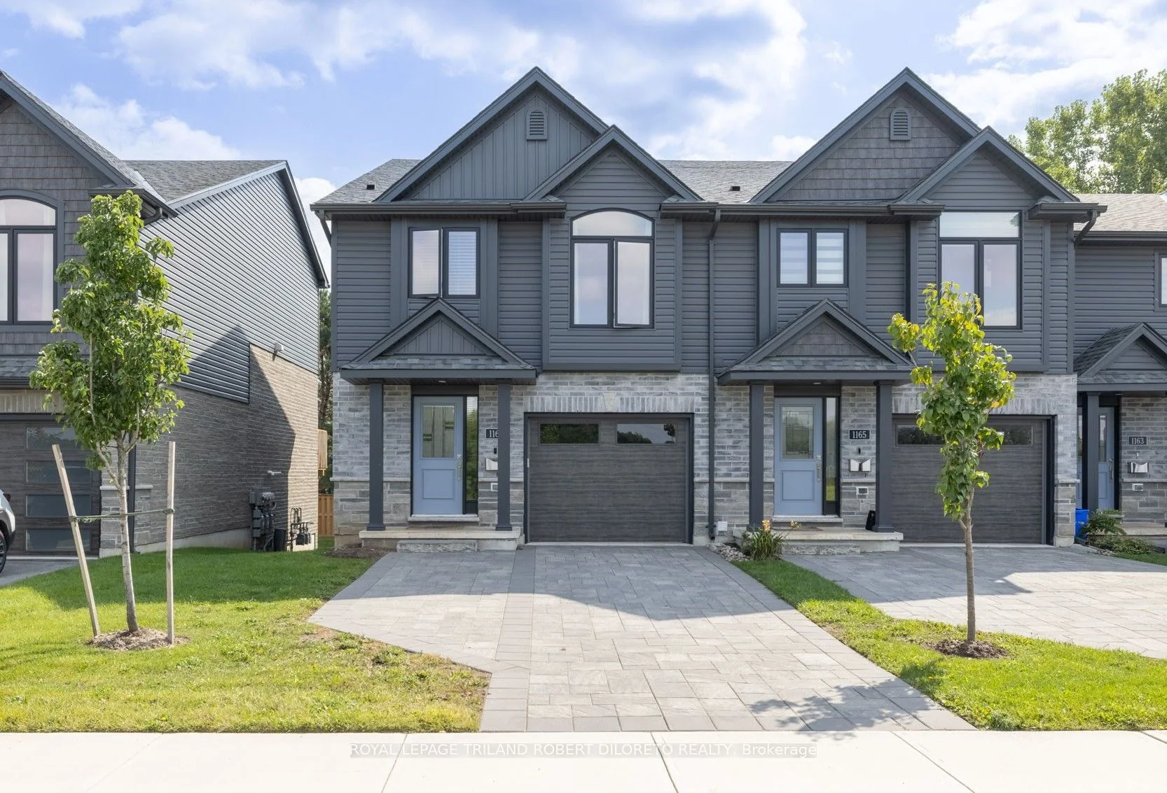 Condo Townhouse in London North