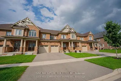 Att/Row/Townhouse in Guelph/Eramosa