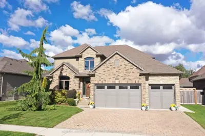 Detached in Middlesex Centre