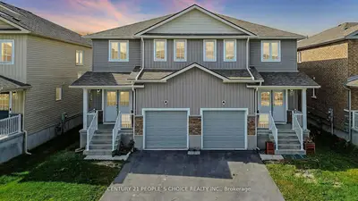 Semi-Detached in Loyalist