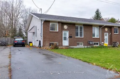 Semi-Detached in Carleton Place