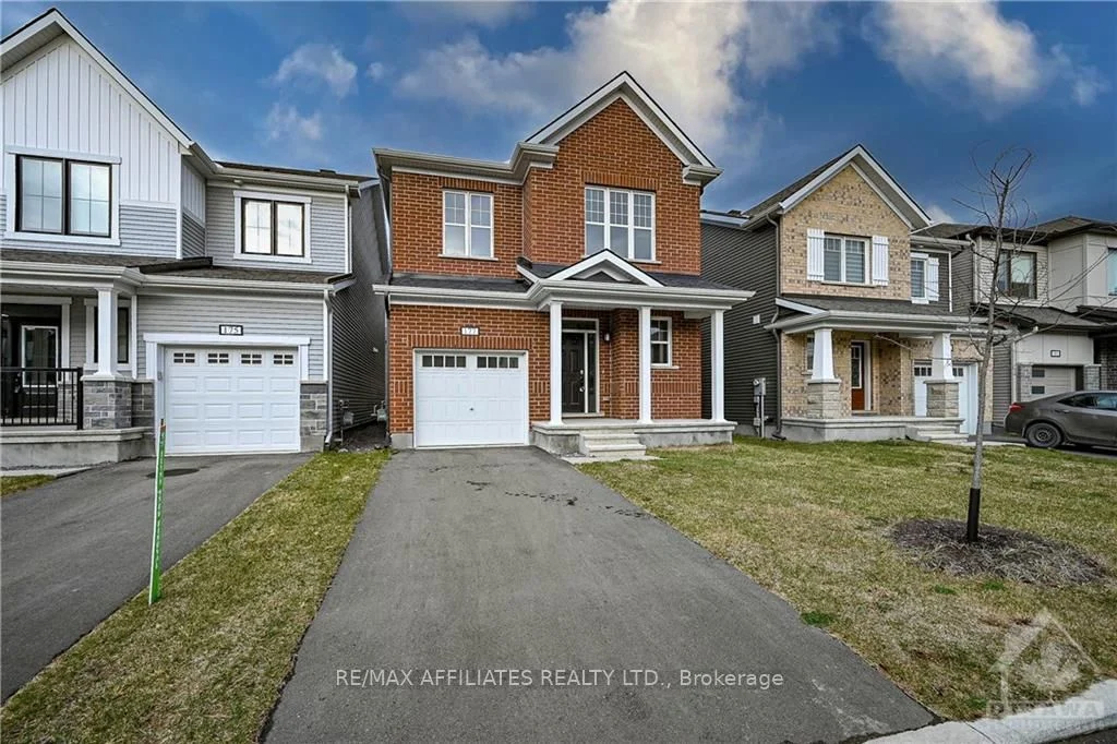 Detached in Stittsville - Munster - Richmond