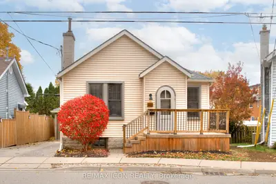 Detached in Cambridge