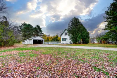 Detached in Kawartha Lakes