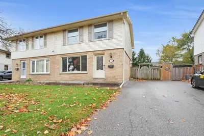 Semi-Detached in London South