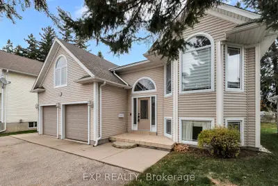 Detached in Centre Wellington