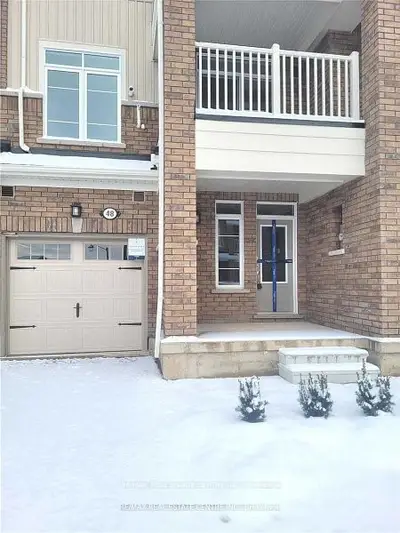 Att/Row/Townhouse in Brant