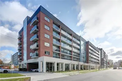 Condo Apartment in Waterloo