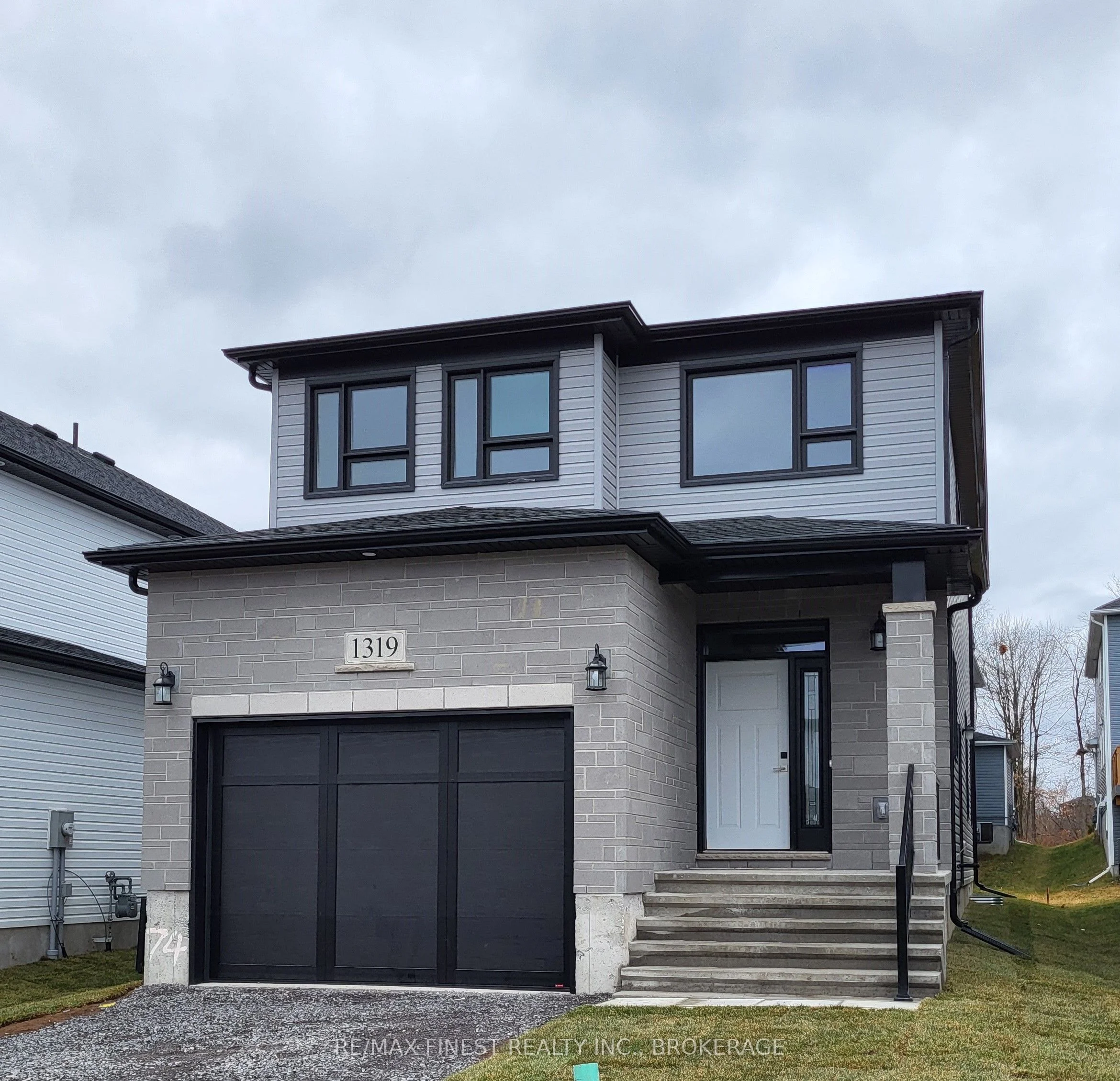 Detached in Kingston