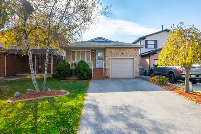 Detached in Hamilton